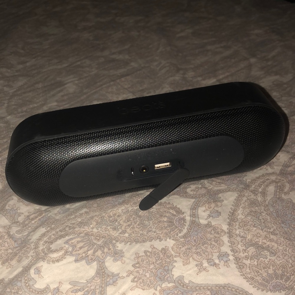 Beats Pill+ - Picture 3 of 3